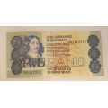 1984 -2 Rand  Uncirculated-Signature de Kock (there is a  few spots on the note )