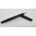 3 Pc Parker SONET writing set ROLLERBALL,BALLPEN and Pencil Black and Gold Trim in Case with booklet