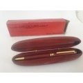 Vintage Gift set a Wood Pen in a wood  Case (Ink is Dry) Uses a Cross Refill