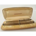 1970's Lady 904 Sheaffer Fountain Pen (No Converter) & Ball pen (no refill) in Metal Sheaffer case