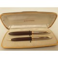 Vintage Sheaffer Fountain Pen with 14kt Gold Nib and Pencil USA - in Metal case SEE CONDITION
