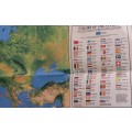 1992 Folded Wall Map of Europa Published By National Geographic 73cmx57cm