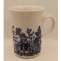 Blue and White Hand painted Cup Made in England 105x100x77mm