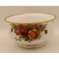 Vintage Royal Albert `OLD COUNTRY ROSES`  Sugar Bowl  60x111mm