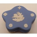 Vintage Blue `Wedgwood` Jasperware Trinket Box with Lid  35x95x80mm