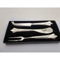 3pc Stuttafords set Cheese & Butter knifes and fork (some water marks on them) in Box Fan Pattern