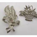 2 Vintage White metal Brooches  48x30mm  and 27x34mm