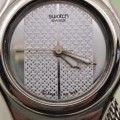 Pre-owned 1999 Swatch mignardise Irony Ladies watch with long Bracelet
