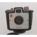 Collectable Vintage 1950`s Kodak Brownie HOLIDAY 127 Camera -Dakon Lens