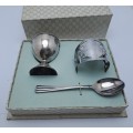 Vintage EETRITE -  E.P.N.S Seranco Plate Baby Christening Set - -Boxed