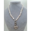 Vintage Pearl Necklace 42cm  with Heart Pendant 42x30mm