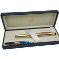 Vintage Cross 10kt Rolled Gold Fountain Pen with 18kt 750  Nib-Ink tested -extra converter in Case.
