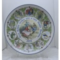 Wedgwood Peter Rabbit Happy Birthday 1993 Porcelain Plate 20,5cm with wire wall hanger.