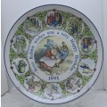 Wedgwood Peter Rabbit Happy Birthday 1993 Porcelain Plate 20,5cm with wire wall hanger.