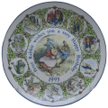 Wedgwood Peter Rabbit Happy Birthday 1993 Porcelain Plate 20,5cm with wire wall hanger.