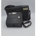 1980`s Kodamatic 960 Instant Camera with Manual and expired Filmpack (Display Piece not working)