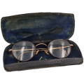 Vintage Multifocal reading Glasses - in Case (see condition of the case)