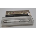 Vintage Branded White Parker Pen - no refill - will include a spare refill as in photos