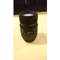 Sigma 70-300mm f4-5.6 macro zoom lens for sony