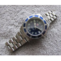 Tag Heuer 2000 Professional Watch Mens WM1113 Sport Blue 200m Bezel MINT Crystal