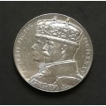 SILVER MEDALLION COMMEMORATING THE SILVER JUBILEE OF KING GEORGE (1910-1935) 15.7 GRAMS