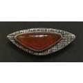 STERLING SILVER AND AMBER BROOCH 20X50MM 11.6 GRAMS