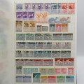 Thematic stamp collection in album - Animals / 970 Stamps with many scarce ones
