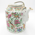 Antique Chinese family Rose porcelain teapot - 19th Century