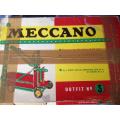 VinVintage - Meccano Outfit no 3 Circa 1959 - 1960 has a few pamphlets and magazines