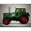 Britains - Fendt 615 LSA Tractor  - 1:32 Scale Made in England (NOS)
