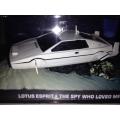 Lotus Esprit - The Spy Who Loved Me - James Bond Car Collection no3 1:43 Scale Die Cast