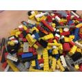Job Lot of Vintage Genuine Lego over 500 pieces