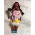 Vintage Native American Indian Squaw doll with twin babies on her back Made in Hong Kong +-19cm