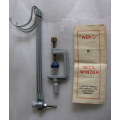 VINTAGE : AERO : WOOL WINDER : IN ORIGINAL BOX WITH INSTRUCTIONS