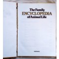 The Family Encyclopedia of Animals Life (Studying Animals) - Hardcover