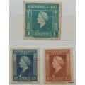 Nederlands Indie - 1945 - Queen Wilhelmina - 3 Unused Hinged stamps