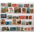 Italy - Mixed Lot of 32 Used stamps