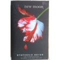 New Moon - Stephenie Meyer - Paperback