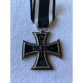 WW1 1914 Iron Cross 2nd Class Medal **R1 START**
