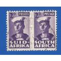 Union of South Africa SACC98 2d small war stamp -Used-Pair