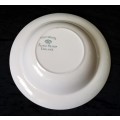 Alfred Meakin `Glo-White` Dessert bowl 17cm diameter
