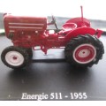 Hachette Partworks-Scale Model-Tractor-Energic 511-1955-Red