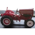 Hachette Partworks-Scale Model-Tractor-Energic 511-1955-Red