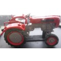 Hachette Partworks-Scale Model-Tractor-Bautz 300 TD-1960