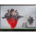 Microsoft Xbox One X - Special Gears of War Edition (including extra games)