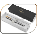 PARKER JOTTER  Fountain Pen - Stainless Steel with Gold Trim Finish