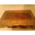 STUNNING BRASS TRAY IN PEFECT CONDITION, GREAT ITEM FOR A TROPHY OR DISPLAY, SEE BELOW!!