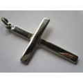 BEAUTIFUL SOLID NEW 925. STERLING SILVER CROSS - PLEASE READ AND SEE BELOW.