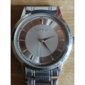 @- GREAT LOOKING TEMPO MEN´S WATCH, VERY GOOD CONDITION - SEE and READ BELOW.