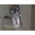 @ BEAUTIFUL QUALITY 925. SILVER DRESS RING - SIZE M+HALF - PLEASE READ BELOW FOR INFO.
